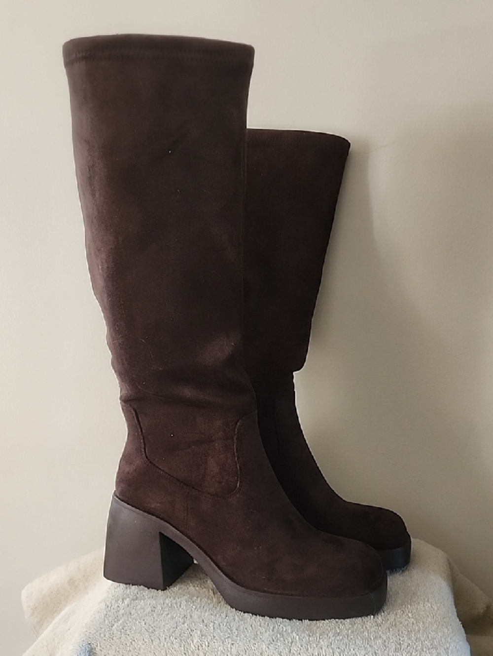 Women's Tall Suede Block Heel Boots - Dark Brown